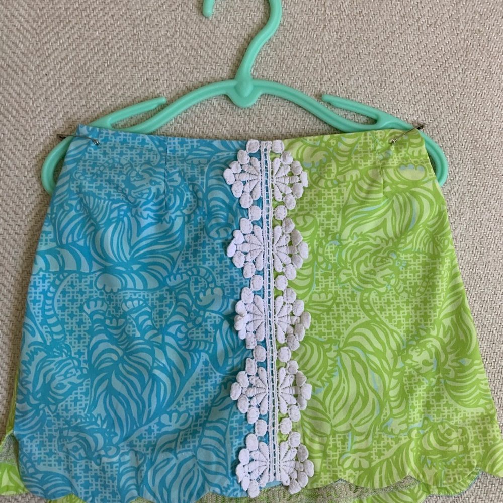 Lilly Pulitzer little Girls Skort Size 5 with Embroidery